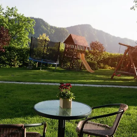 Apartament Słoneczne Wzgórze *